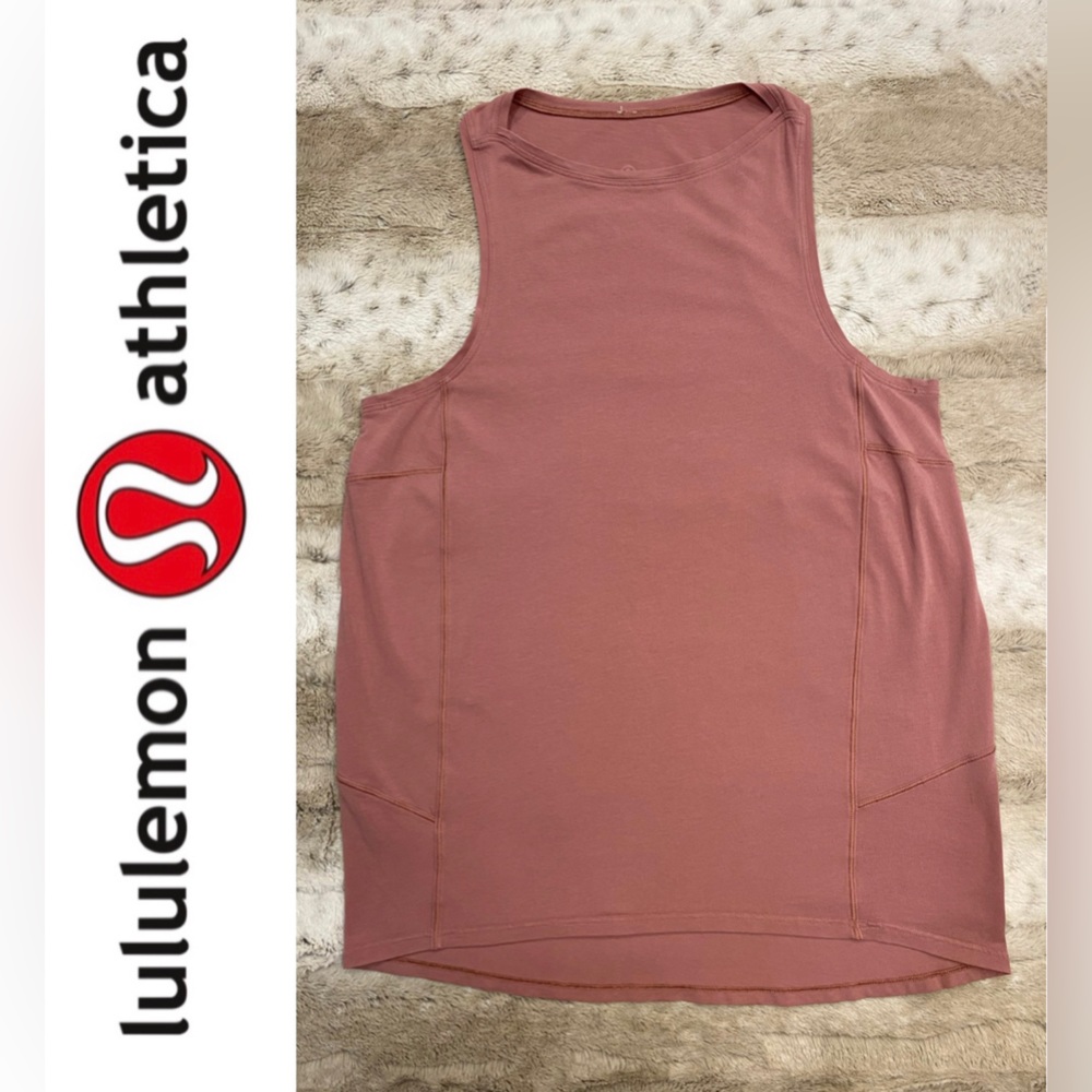 Lululemon Mauve tank top